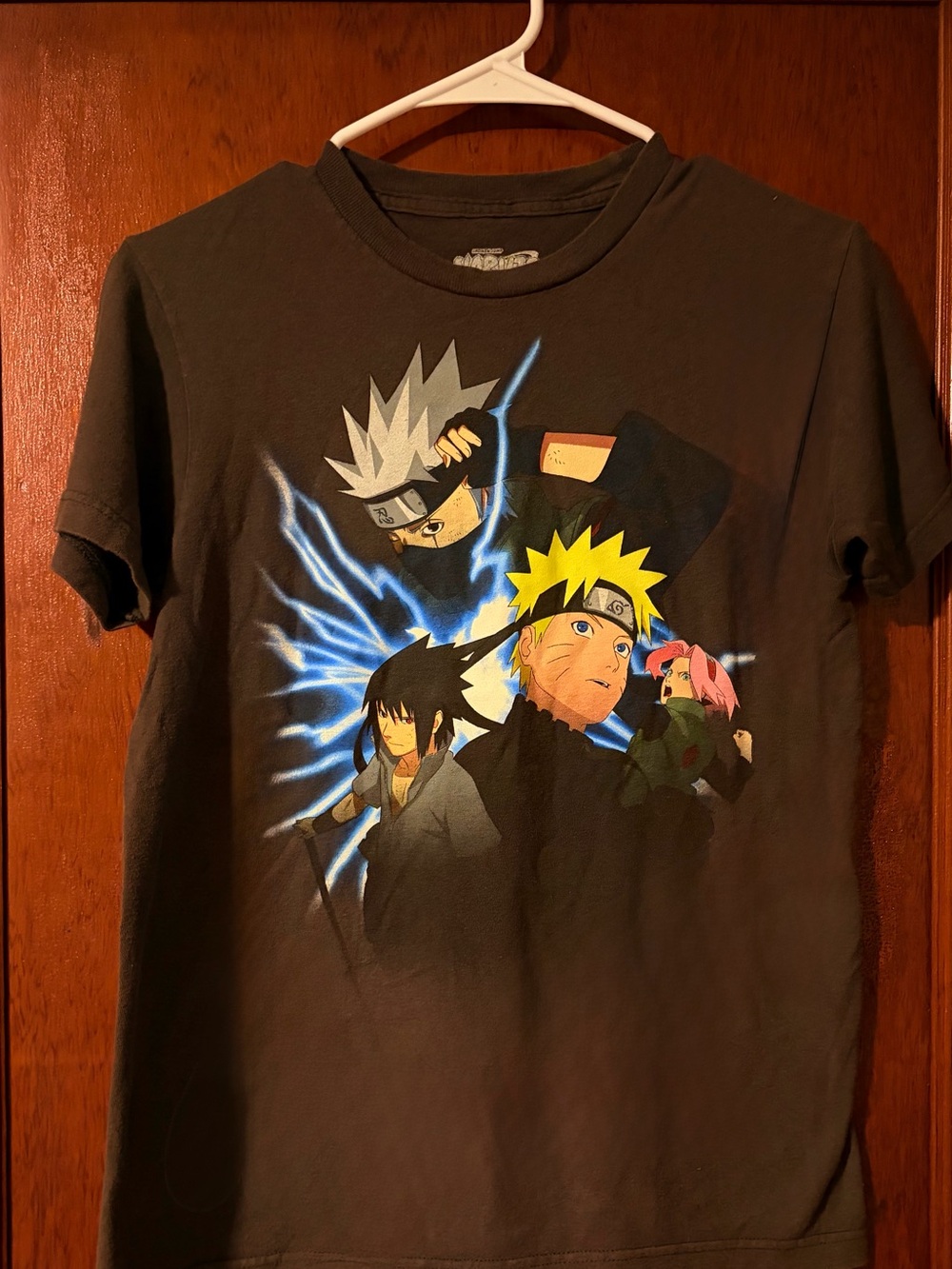 Men’s 2002 Vintage Naruto Shippuden Graphic Tee